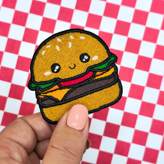 Patch thermocollant brodé en forme de burger kawaii