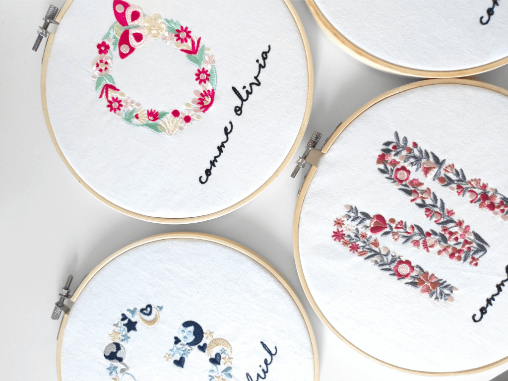 Tambourin brodé cadeau de naissance original