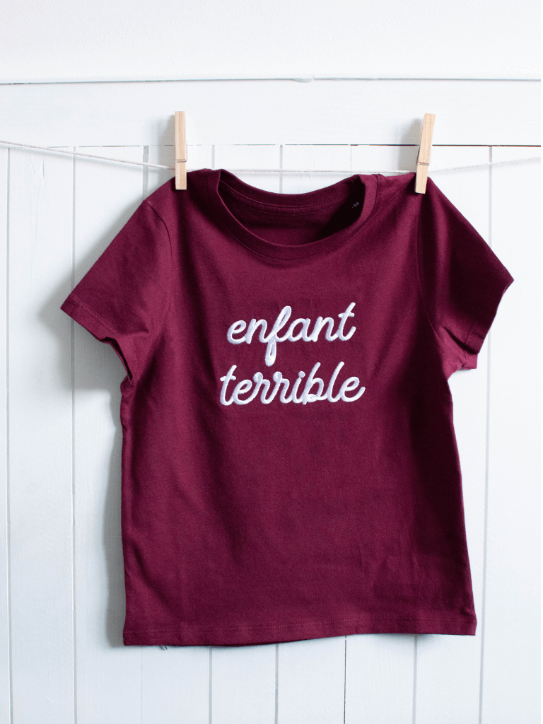 T-shirt brode a message enfant terrible