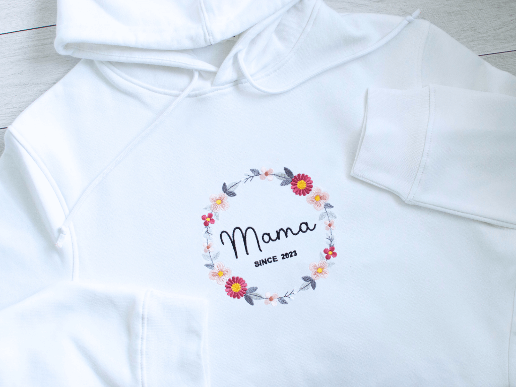sweatshirt personnalisé brodé pour maman