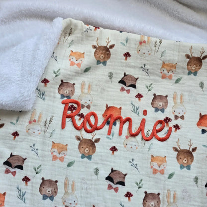 Couverture bébé gaze de coton brodée