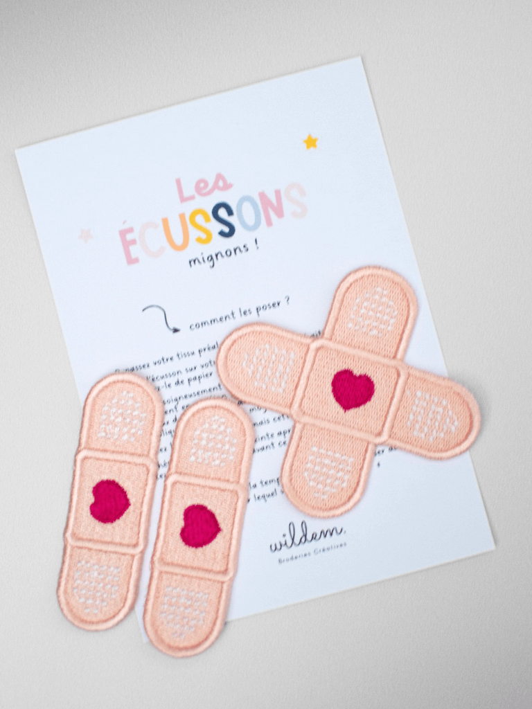 Ecusson thermocollant pansement par trois