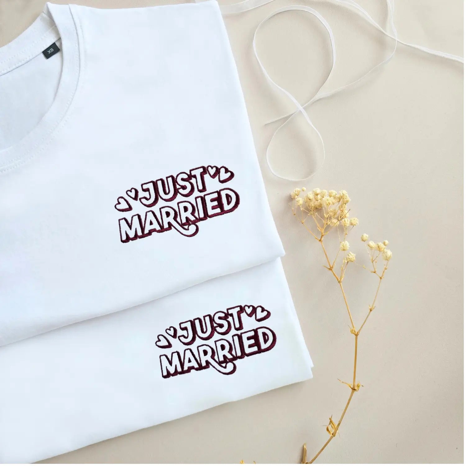 T-shirts mariage just married brodés