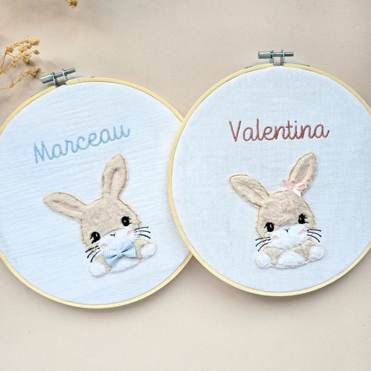 Tambourin brodé Prénom personnalisé lapin